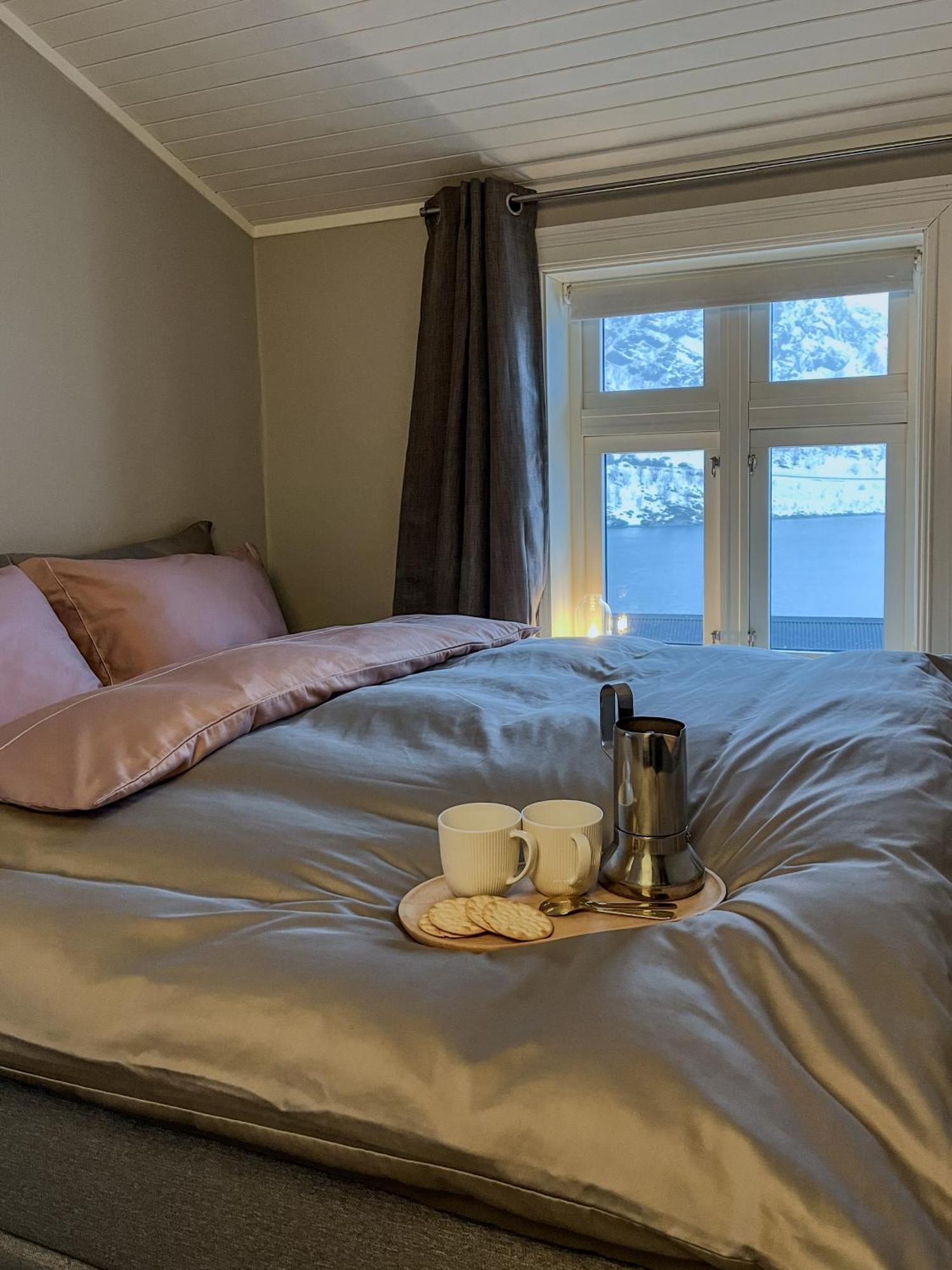 Husly Reine - Your Home With Reinebringen View Extérieur photo