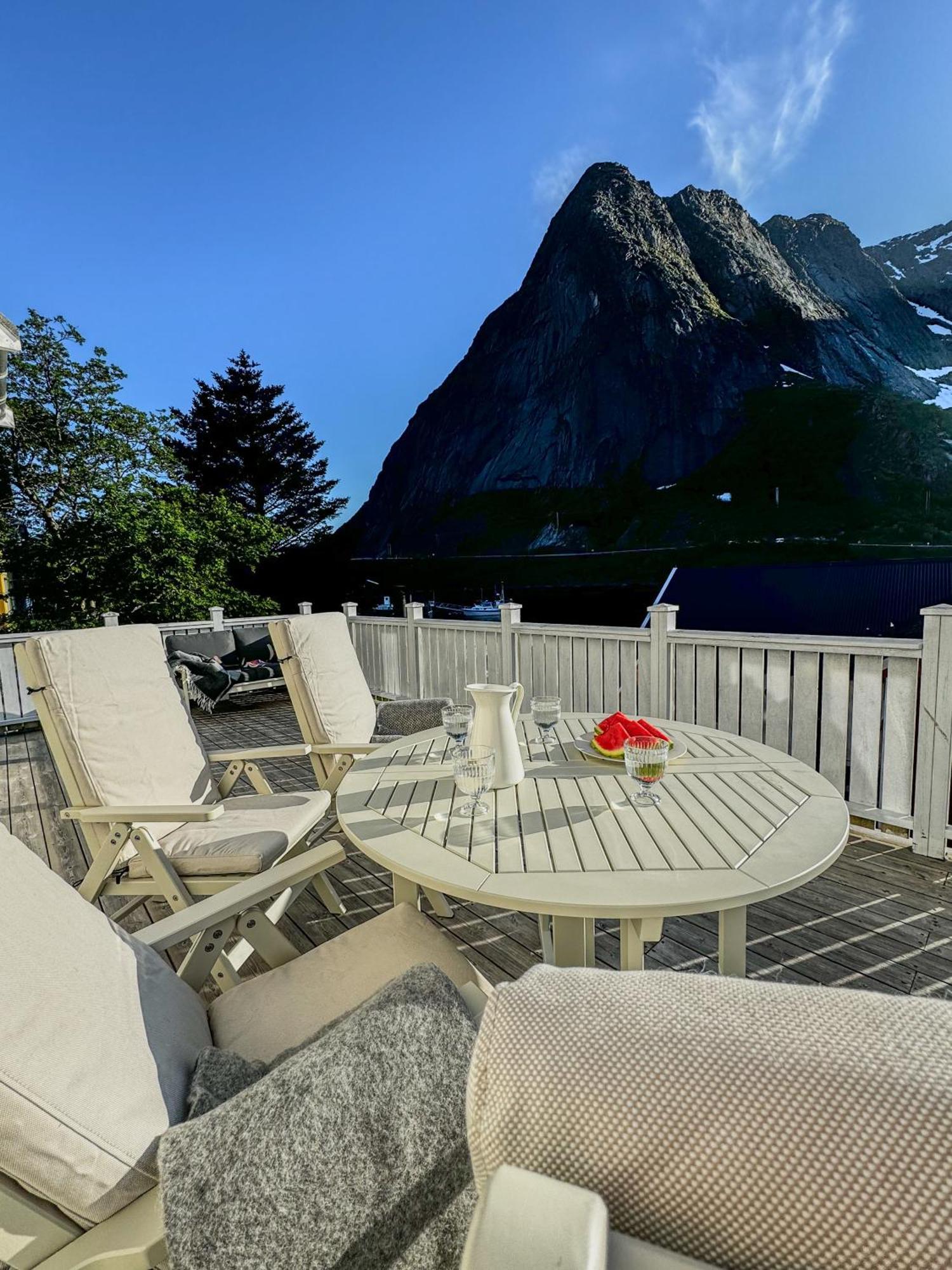 Husly Reine - Your Home With Reinebringen View Extérieur photo